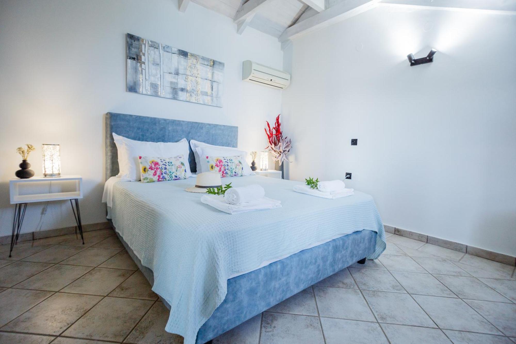 Tonias Houses - Thea House And Vrachos Attic Appartment 阿利卡纳斯 外观 照片